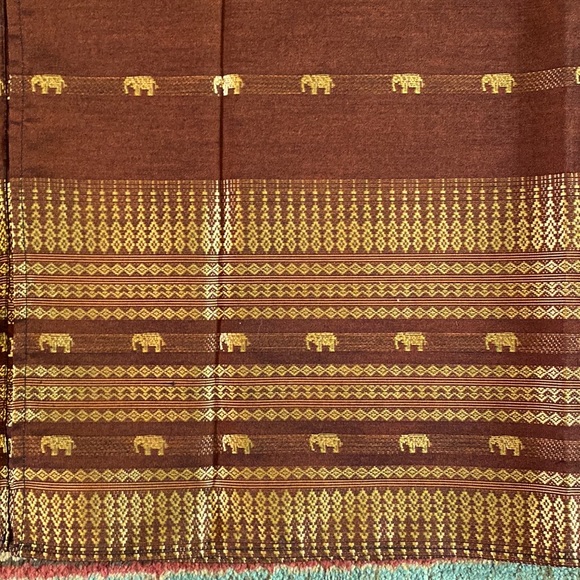 Thai Wrap Sarong - Picture 3 of 5